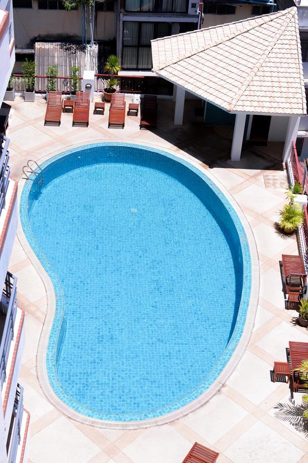 Sandy Spring Hotel Pattaya Bagian luar foto