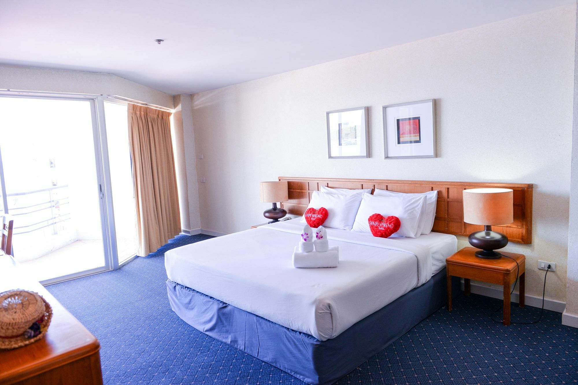 Sandy Spring Hotel Pattaya Bagian luar foto